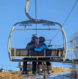 Meet your Posher, Alyson